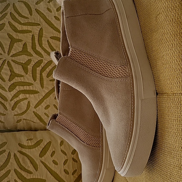 Toms Womens Bryce Suede Slip On Booties (Z) - Picture 6 of 8
